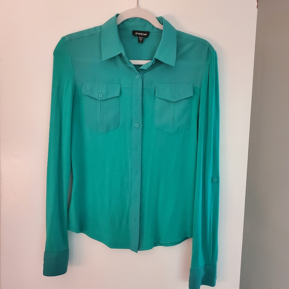Bebe Slim Fit Green Button Down M